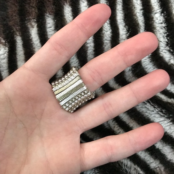 Textured Vertical Bar Stretch Gold & Silver Ring - Picture 3 of 5